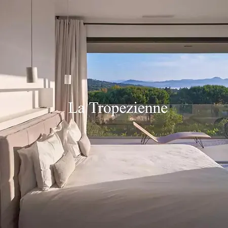 La Tropezienne Гостьовий будинок *