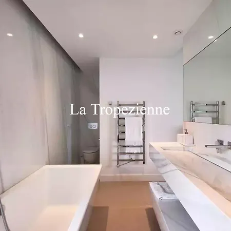 بيت ضيافة La Tropezienne