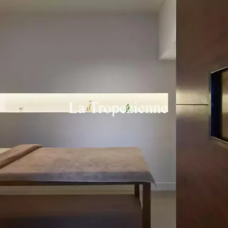La Tropezienne * サントロペ