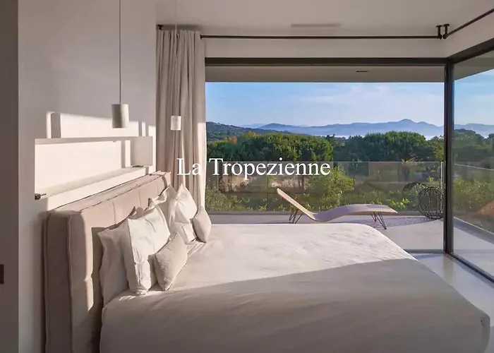 La Tropezienne Guest house *